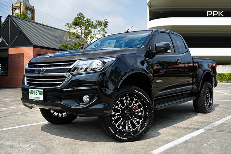 รถ Chevrolet Colorado 2.5 LT Z71 สี ดำ