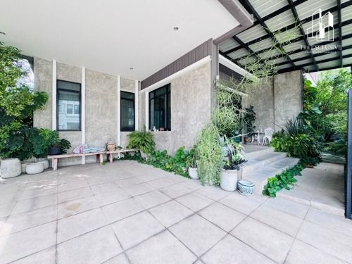 มีบางส่วน ขายบ้านเดี่ยวหมู่บ้าน ดิเอ็กซ์คลูซีฟ ปิ่นเกล้า ทวีวัฒนา ถนนเมน หลังใหญ่ พร้อมห้องอเนกประสงค์  ซื้ออยู่เอง หรือทำออฟฟิศได้  รูปที่ 4