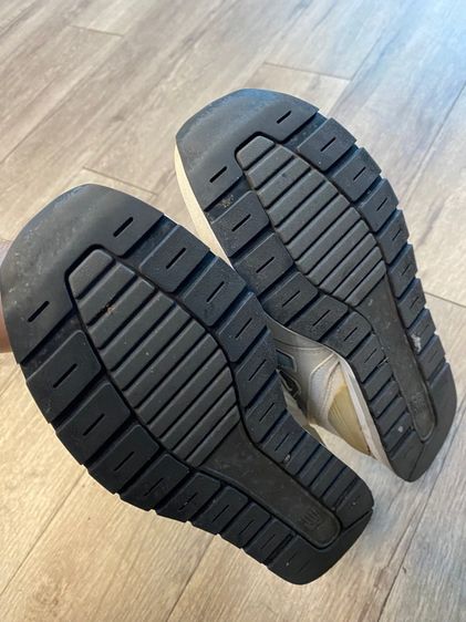 รองเท้าวิ่ง NB รูปที่ 3