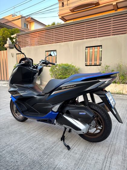 ขาย HONDA PCX 160cc ABS สีพิเศษ ปี2023 สภาพสวยมากเดิมๆ รถมือเดียว ใช้งานน้อย รูปที่ 6