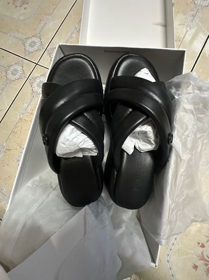 รองเท้าเตารีด รูปที่ 2