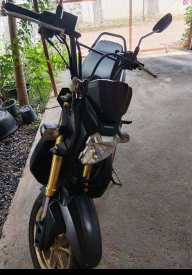 รถบ้านจอดไว้ไม่ได้ใช้รถ zoomer x
ปี 2014 มีเล่มพร้อมโอนภาษีไม่ขาดหมดกันยายน 2569