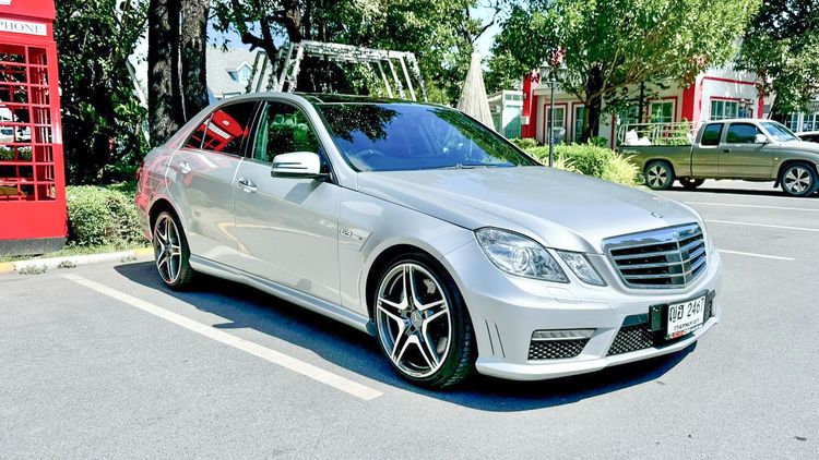 Mercedes Benz AMG E63