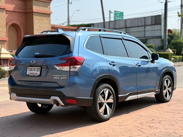 Subaru Forester 2021 2.0 i-S EyeSight Utility-car เบนซิน เกียร์อัตโนมัติ น้ำเงิน รูปที่ 4