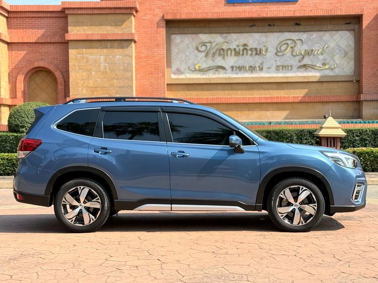 Subaru Forester 2021 2.0 i-S EyeSight Utility-car เบนซิน เกียร์อัตโนมัติ น้ำเงิน รูปที่ 3