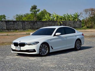 BMW 520d Sport Line G30 ปี 2018 สปอร์ตหรู นั่งสบาย นุ่ม เงียบ แรง ประหยัดน้ำมัน