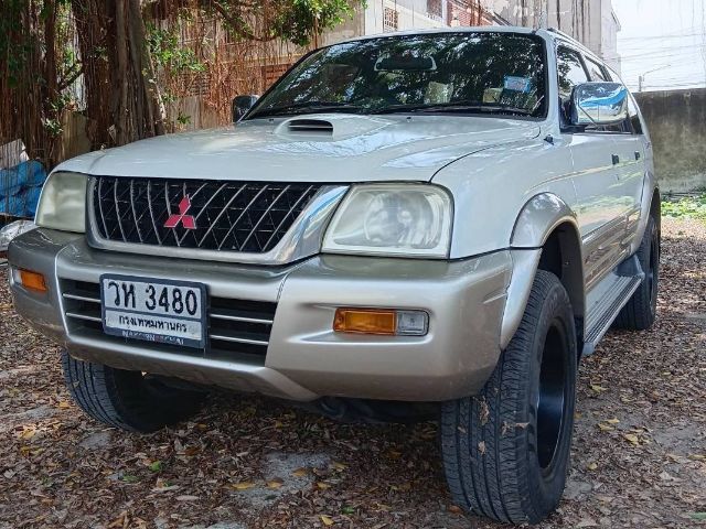 Mitsubishi Strada G Wagon 2003 2.8 GLS 4WD Utility-car ดีเซล ไม่ติดแก๊ส เกียร์ธรรมดา ขาว รูปที่ 2