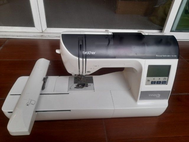 จักรปักโลโก้ จักรเย็บผ้า