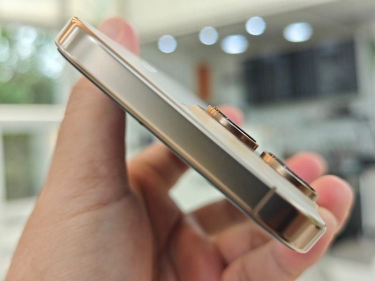 iPhone 17 Pro Max รูปที่ 6