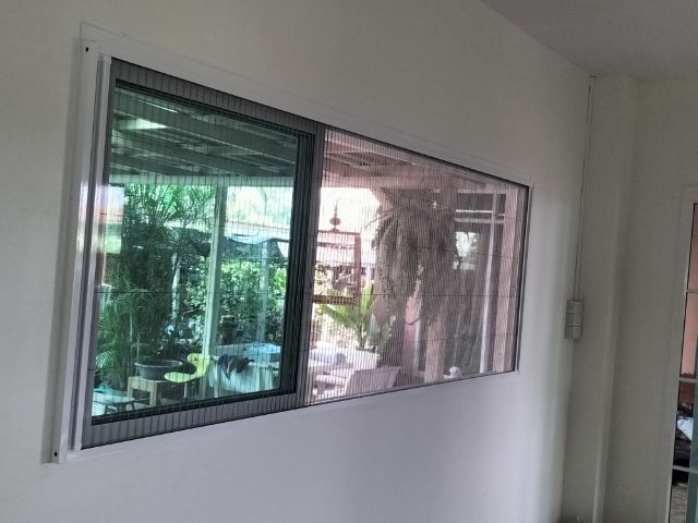 ร้านจำหน่ายพร้อมติดตั้งกระจก ฉากกั้นแอร์ ราคาคุยกันได้0944624419 รูปที่ 9