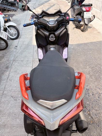 X-Max 300 รูปที่ 9