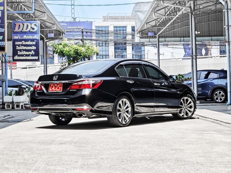 Honda Accord 2018 2.0 EL Sedan เบนซิน เกียร์อัตโนมัติ ดำ รูปที่ 2
