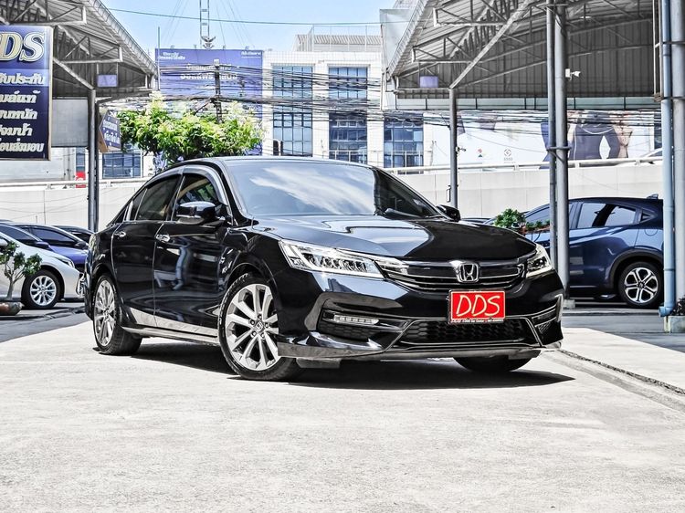 Honda Accord 2018 2.0 EL Sedan เบนซิน เกียร์อัตโนมัติ ดำ รูปที่ 4