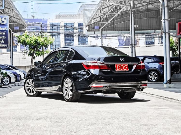 Honda Accord 2018 2.0 EL Sedan เบนซิน เกียร์อัตโนมัติ ดำ รูปที่ 3