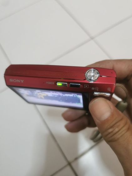 ใช้งานได้ปกติ​ปุ่มกดได้ทุกตัว แฟชออก​ ซูมสุดไม่มีฝุ่น​ แบตไม่เก็บไฟ​  มุมกล้องมีรอยอ้านิดนึง​ ไม่มีผลต่อการใช้ นัดรับถนนจตุโชติ​ เขตสายไหม รูปที่ 9