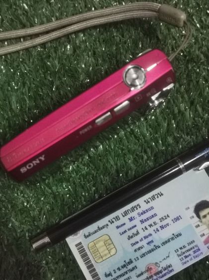 ใช้งานได้ปกติ​ปุ่มกดได้ทุกตัว แฟชออก​ ซูมสุดไม่มีฝุ่น​ แบตไม่เก็บไฟ​  มุมกล้องมีรอยอ้านิดนึง​ ไม่มีผลต่อการใช้ นัดรับถนนจตุโชติ​ เขตสายไหม รูปที่ 3