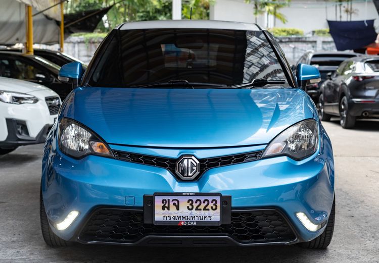 รถ MG MG3 1.5 X สี ฟ้า