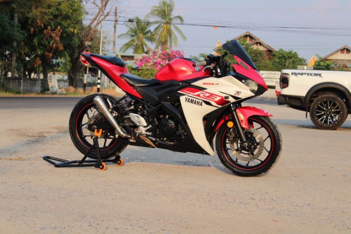 Yamaha YZF-R3 รูปที่ 2