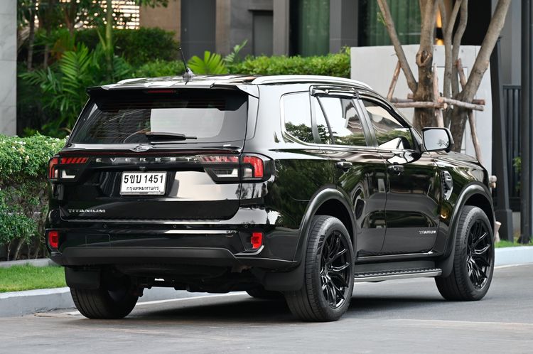 Ford Everest 2024 2.0 Bi-Turbo Titanium+ Utility-car ดีเซล ไม่ติดแก๊ส เกียร์อัตโนมัติ ดำ รูปที่ 4