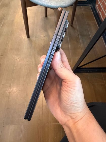 Samsung galaxy fold 7 256 gb jet black ครบกล่อง รูปที่ 3