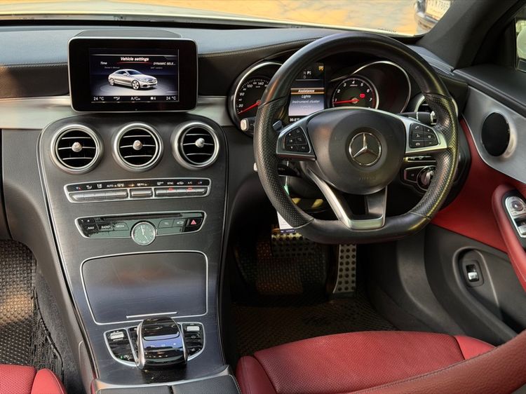 Mercedes-Benz C-Class 2017 Sedan เบนซิน ไม่ติดแก๊ส เกียร์อัตโนมัติ ขาว รูปที่ 4