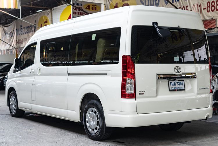Toyota Commuter 2025 2.8 Van ดีเซล ไม่ติดแก๊ส เกียร์อัตโนมัติ ขาว รูปที่ 3