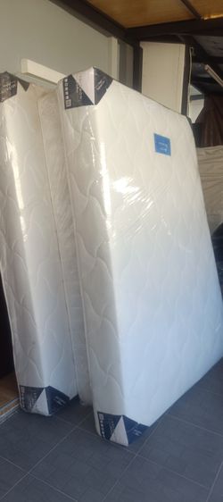 ชุดเครื่องนอน อื่นๆ ที่นอนมือ 1 ขนาด 5 ฟุต