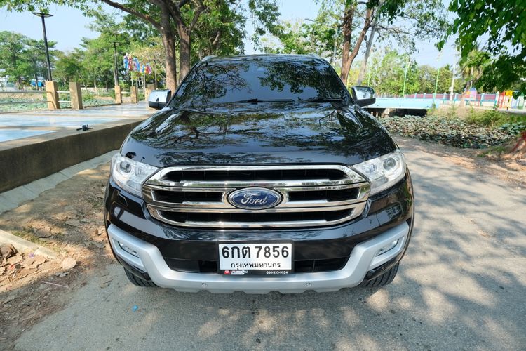 Ford Everest 2017 2.2 Titanium Plus Utility-car ดีเซล ไม่ติดแก๊ส เกียร์อัตโนมัติ ดำ รูปที่ 2
