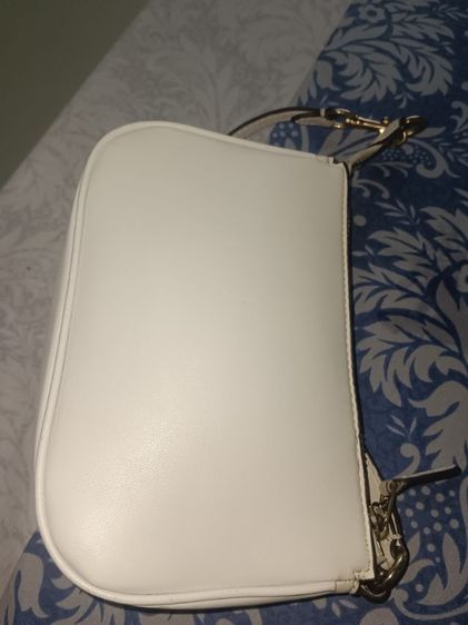 กระเป๋าถือ Coach รุ่น Nolita 19 พร้อมปักลายดอกเดซี่ รูปที่ 12