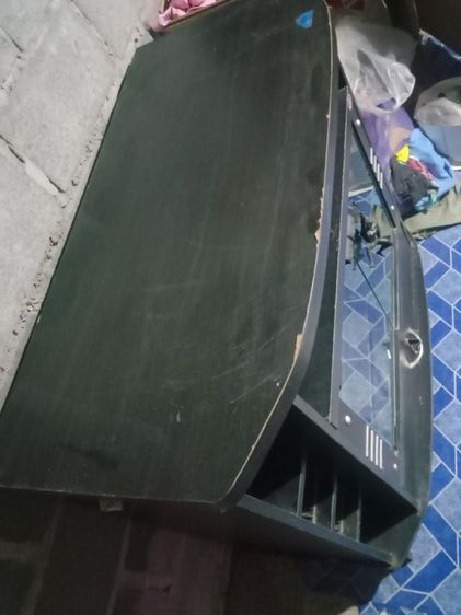 ตู้โชว์วางทีวี ด้านหน้า ด้านข้าง ด้านหลัง สภาพดีหมด พอคนมารับเอง นะคะไม่มีรถไปส่งค่ะ ขาย 350 บาท สนใจทักสอบถามได้ค่ะ 