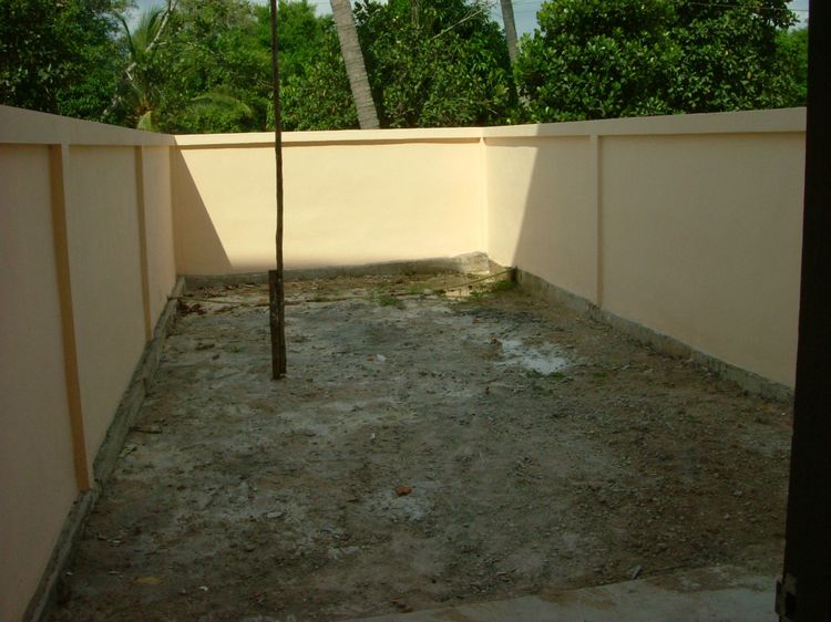 ขายอาคารพาณิชย์ 3.5 ชั้น ติดถนนเก้ากิโล พร้อมผู้เช่าระยะยาว รูปที่ 4