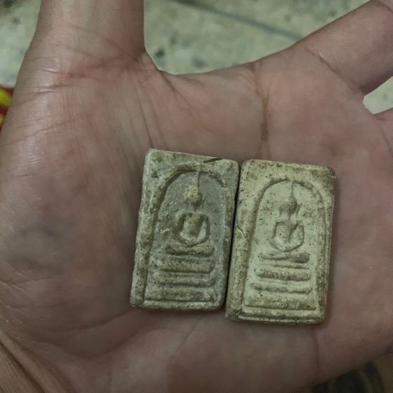 พระสมเด็จวัดระฆังพิมพ์ฐานแซม รูปที่ 2