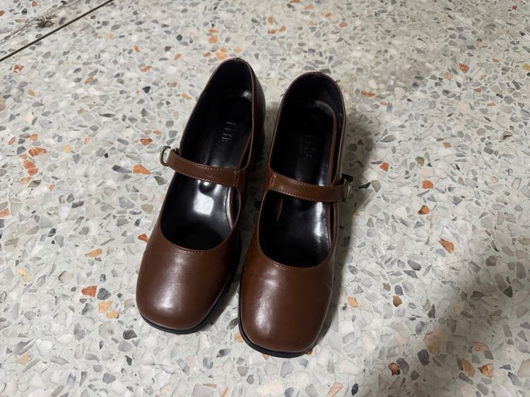 รองเท้าแมรี่เจน สีน้ำตาล ส้นสูง 2 นิ้ว size 40 รูปที่ 2