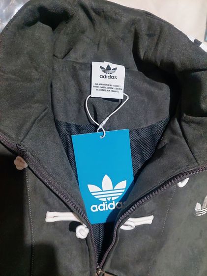 
เสื้อเเจ็คเก็ต อาดิดาส V.2 อก 48 มือ 1 ป้ายห้อย ผ้ากำมะยี่ทั้งตัว
โลโก้ปัก กระเป๋า 2 ข้าง
 รูปที่ 6