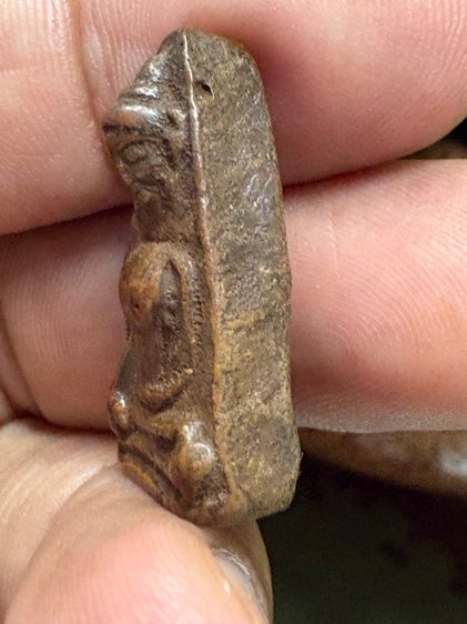 พระผงสุพรรณพิมพ์หน้าแก่ รูปที่ 6