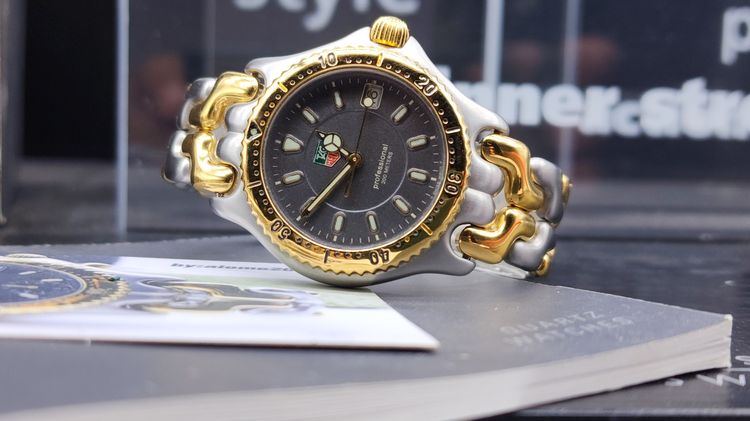 สแตนเลส เทา Tag heuer ก้างปลา สองกษัตริย์ boysize คลาสสิก ได้ทั้งหญิง ชาย