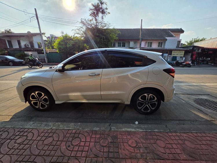 Honda HR-V 2015 1.8 EL Sedan เบนซิน เกียร์อัตโนมัติ ขาว รูปที่ 3