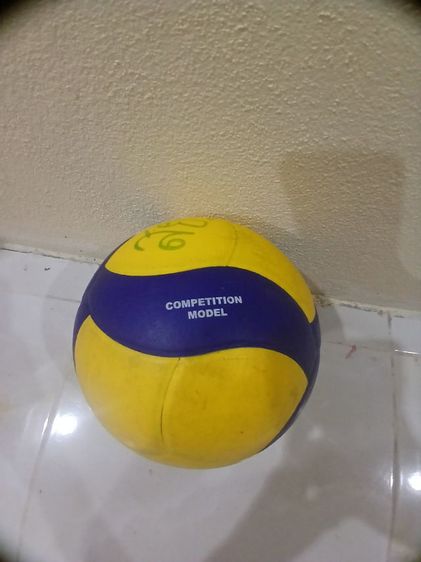 วอลเลย์บอล คุณภาพดี ยี่ห้อMikasa มือ 2 สภาพดี รูปที่ 5