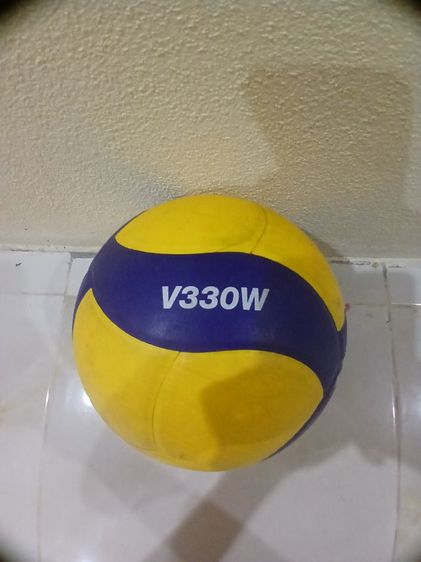 วอลเลย์บอล คุณภาพดี ยี่ห้อMikasa มือ 2 สภาพดี รูปที่ 4