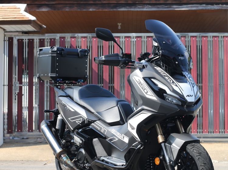 Honda ADV 350 ปี 2022 สวยเล่มครบพร้อมโอน รูปที่ 6