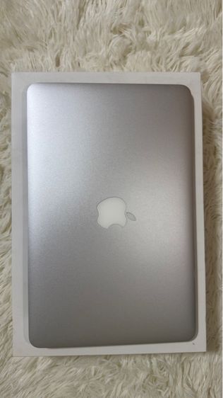 MacBook Air (11 นิ้ว, กลางปี 2013)  รูปที่ 6
