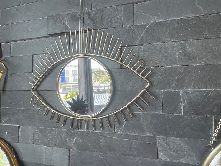 Eye Shape Metal Wall Mirror  HM Home