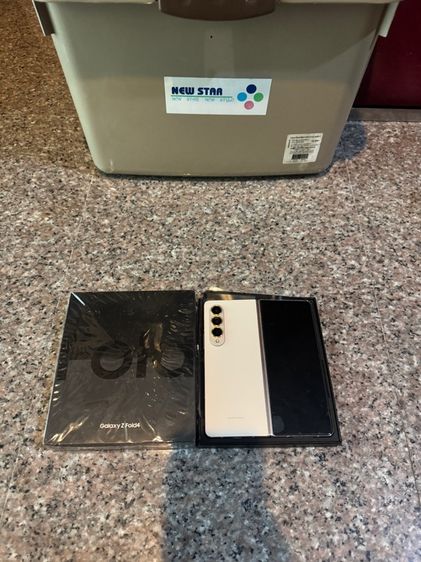 ขายSamsungFold4สีใหม่หายากBeige,Gray Green512กิ๊กมีกล่องไร้รอยตกสภาพสวยๆใช้งานดีถูกมากกก รูปที่ 2