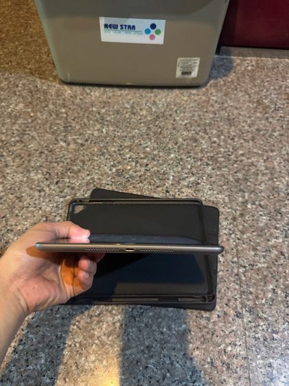 ขายiPadGen6สีดำ32กิ๊กไร้รอยตกสูนTrueใช้งานดีทุกๆฟังชั่นถูกมากกกก รูปที่ 4