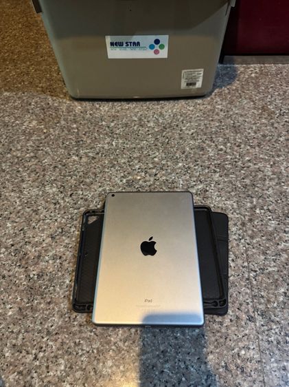 ขายiPadGen6สีดำ32กิ๊กไร้รอยตกสูนTrueใช้งานดีทุกๆฟังชั่นถูกมากกกก รูปที่ 2