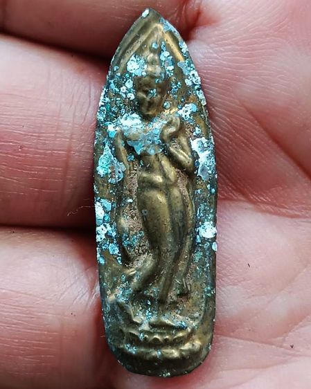 พระกำแพงลีลา เนื้อว่านหน้าทองขนาดสูง 4 - 5.5 ซ.ม. พระบ้านเก่าเก็บหลายสิบปี ไม่ทราบเกจิสร้าง รูปที่ 5