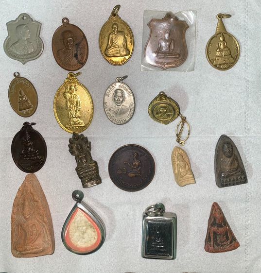 พระเครื่องเหมา รูปที่ 2