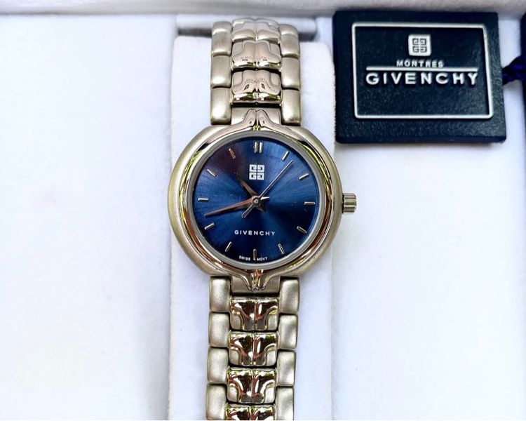 น้ำเงิน นาฬิกาGivenchy Millesime Vintage Lady Watch (swiss made) แท้ศูนย์