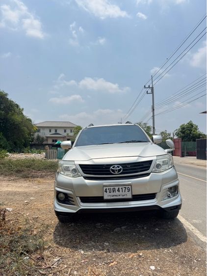 Toyota Fortuner 2008 2.7 V Utility-car เบนซิน ไม่ติดแก๊ส เกียร์อัตโนมัติ เทา รูปที่ 2