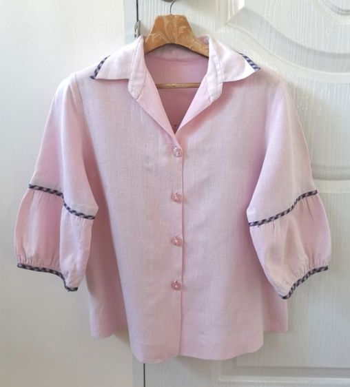 เสื้อ​ มือ​  2​ 